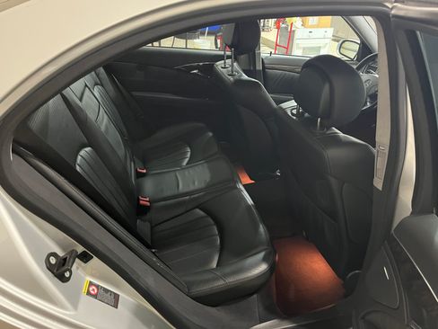 Used 2006 Mercedes-Benz E 55 AMG Sedan image 18