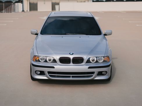Used 2003 BMW 540i Sedan image 8