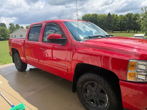 Used 2013 Chevrolet Silverado 1500 LT w/ All-Star Edition AWD/4WD image 1