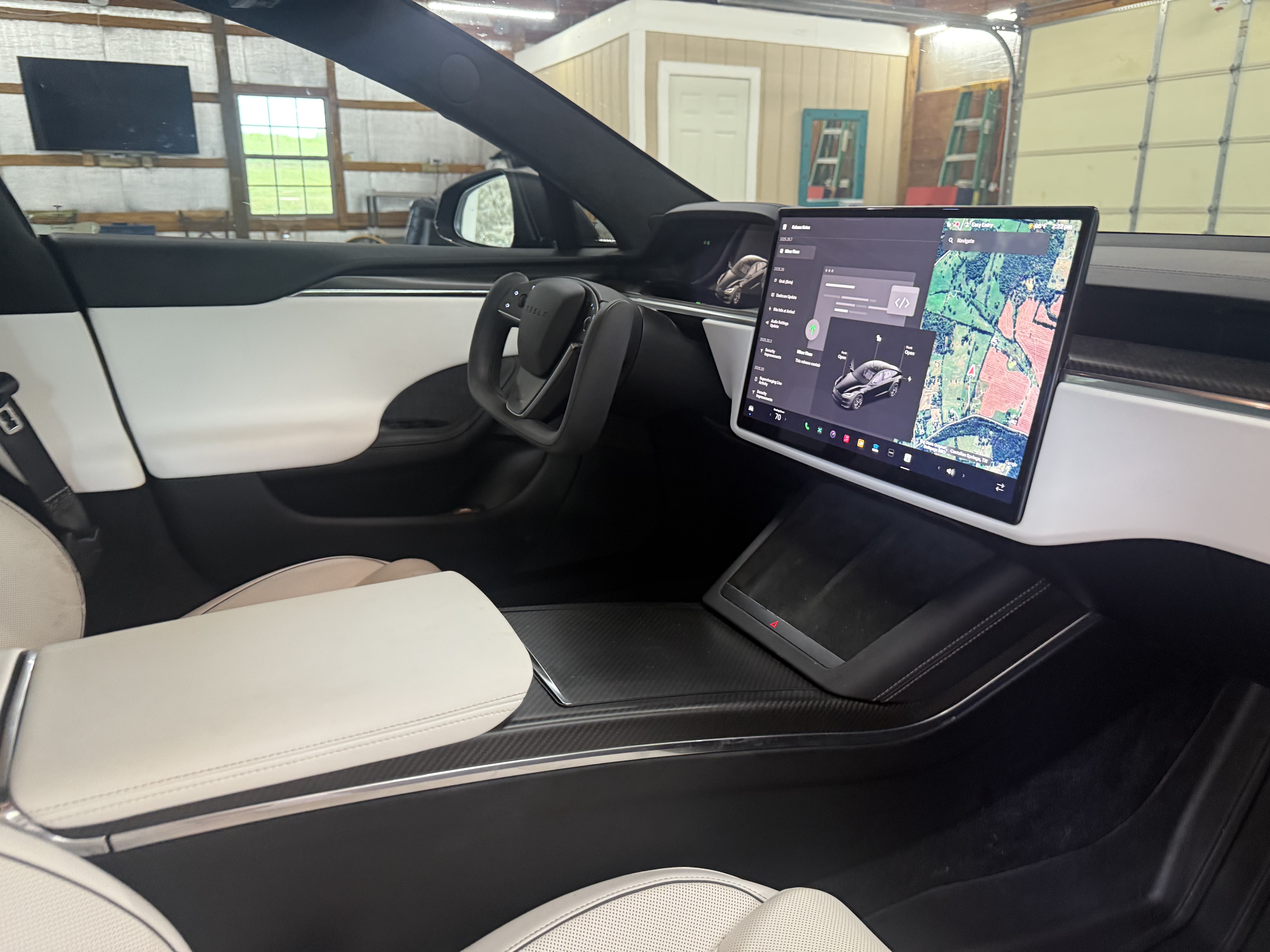 Used 2022 Tesla Model S Plaid AWD/4WD image 8