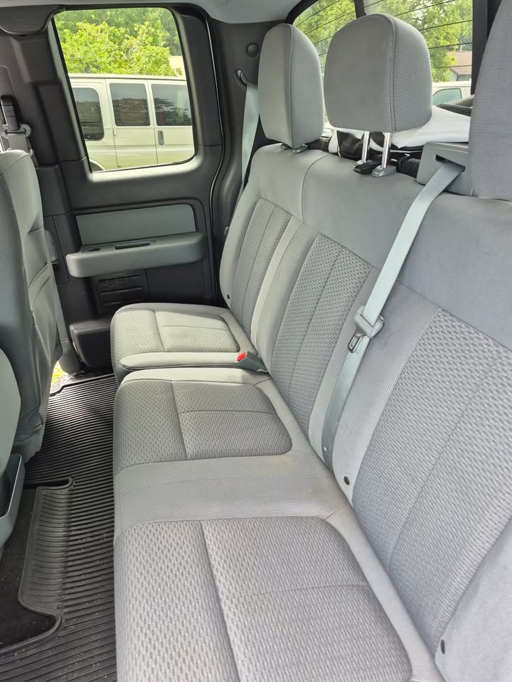 Used 2012 Ford F150 XLT w/ XLT Convenience Pkg RWD image 8
