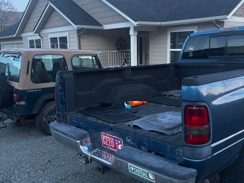 Used 2002 Dodge Ram 2500 Truck 4x4 Quad Cab image 9