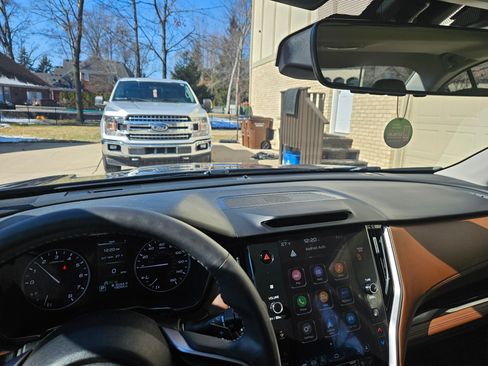 Used 2024 Subaru Legacy Touring XT image 16