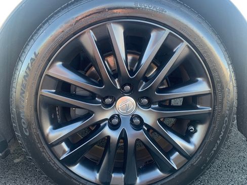 Used 2015 Lexus LS 460 w/ Comfort Package image 14