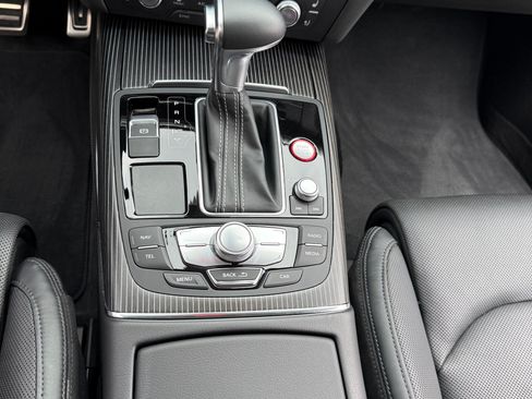 Used 2015 Audi S6 image 13