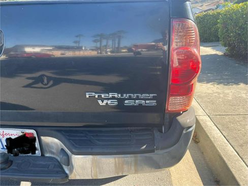 Used 2008 Toyota Tacoma PreRunner image 5