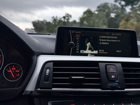 Used 2013 BMW 328i Sedan image 10