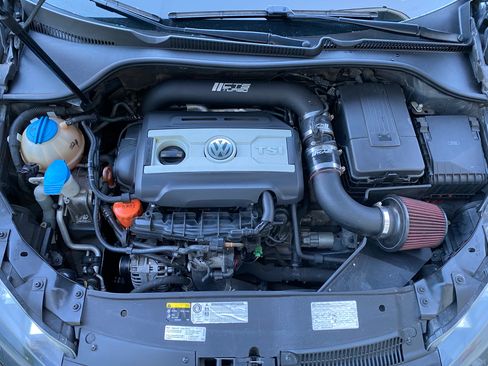 Used 2013 Volkswagen GTI Wolfsburg Edition image 9