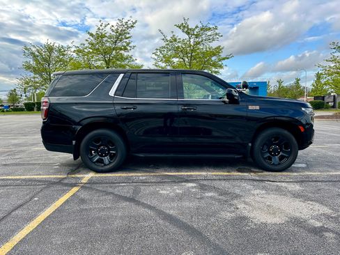 Used 2022 Chevrolet Tahoe 2WD w/ Remote Keyless Entry Package image 15