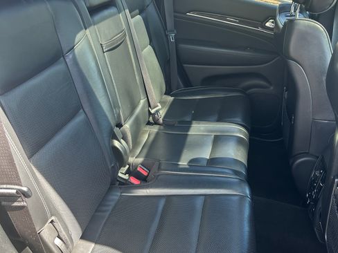 Used 2020 Jeep Grand Cherokee Overland AWD/4WD image 9