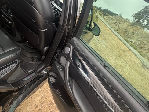 Used 2015 BMW X6 M AWD/4WD image 12