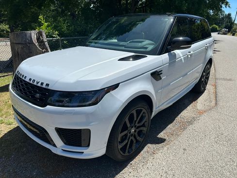 Used 2020 Land Rover Range Rover Sport HSE Dynamic AWD/4WD image 2