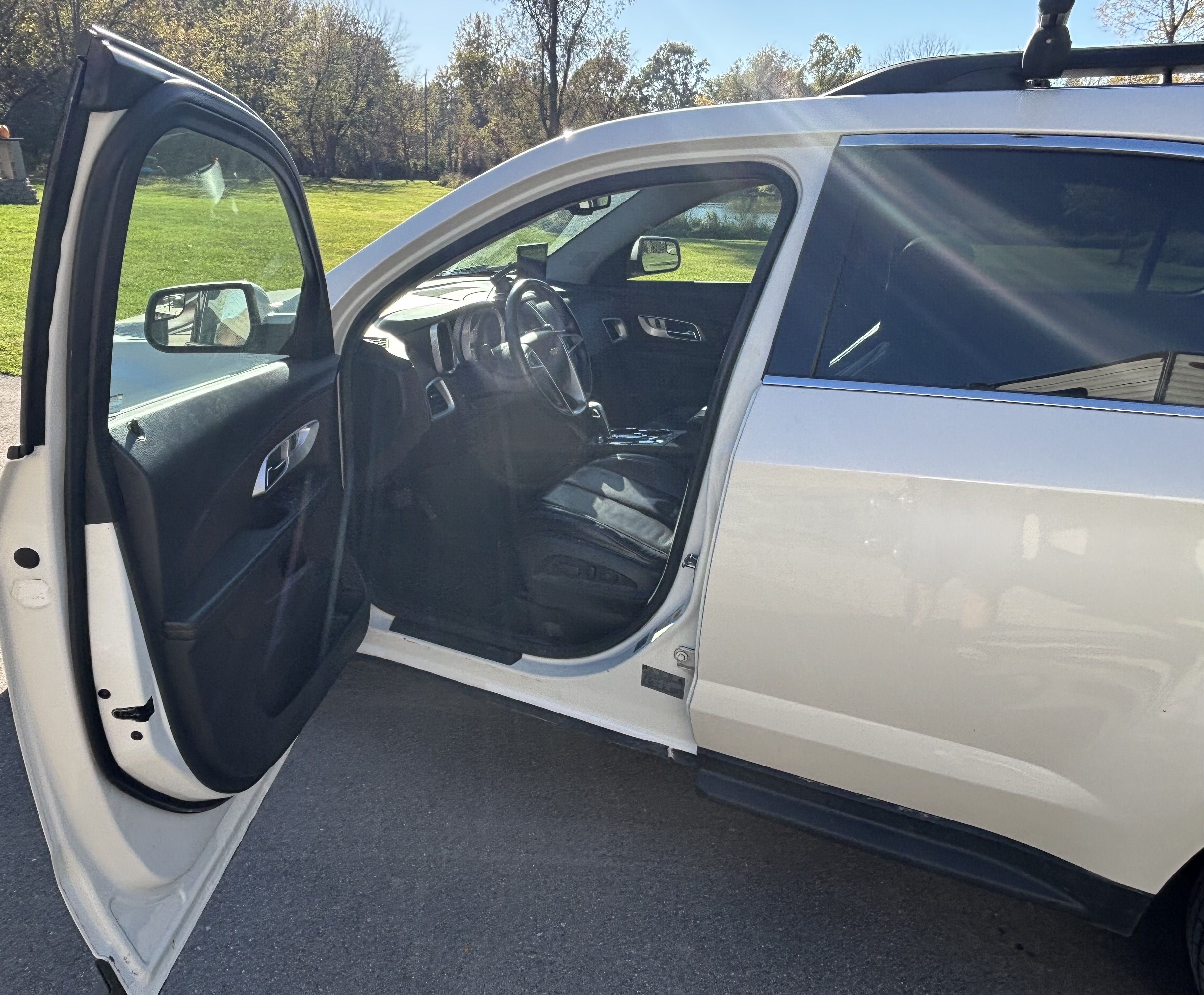 Used 2014 Chevrolet Equinox LT w/ Power Convenience Package AWD/4WD image 6