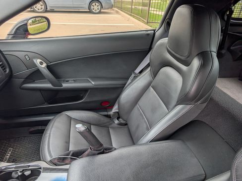 Used 2012 Chevrolet Corvette Coupe RWD image 17
