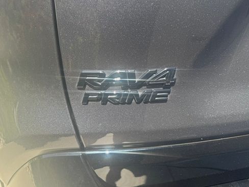 Used 2024 Toyota RAV4 XSE w/ Weather Package AWD/4WD image 10