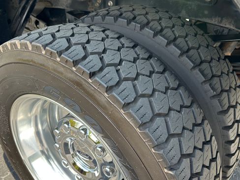 Used 2018 Ford F450 Platinum w/ Platinum Ultimate Package image 9