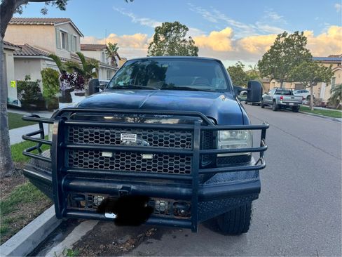 Used 2005 Ford Excursion Limited image 5