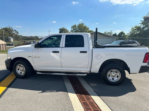 Used 2018 RAM 1500 Tradesman AWD/4WD image 1