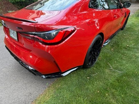 Used 2021 BMW M4 Competition w/ M Carbon Exterior Package RWD image 12