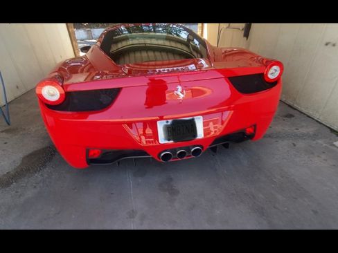 Used 2010 Ferrari 458 Italia Coupe RWD image 10