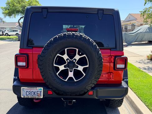 Used 2021 Jeep Wrangler Unlimited Rubicon AWD/4WD image 4
