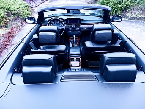 Used 2013 BMW 335i Convertible image 15