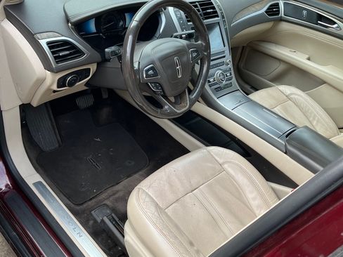 Used 2017 Lincoln MKZ Reserve w/ Climate Package image 12