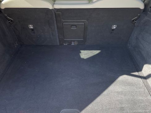 Used 2020 Volvo XC60 T5 Inscription w/ Protection Package Premier image 10