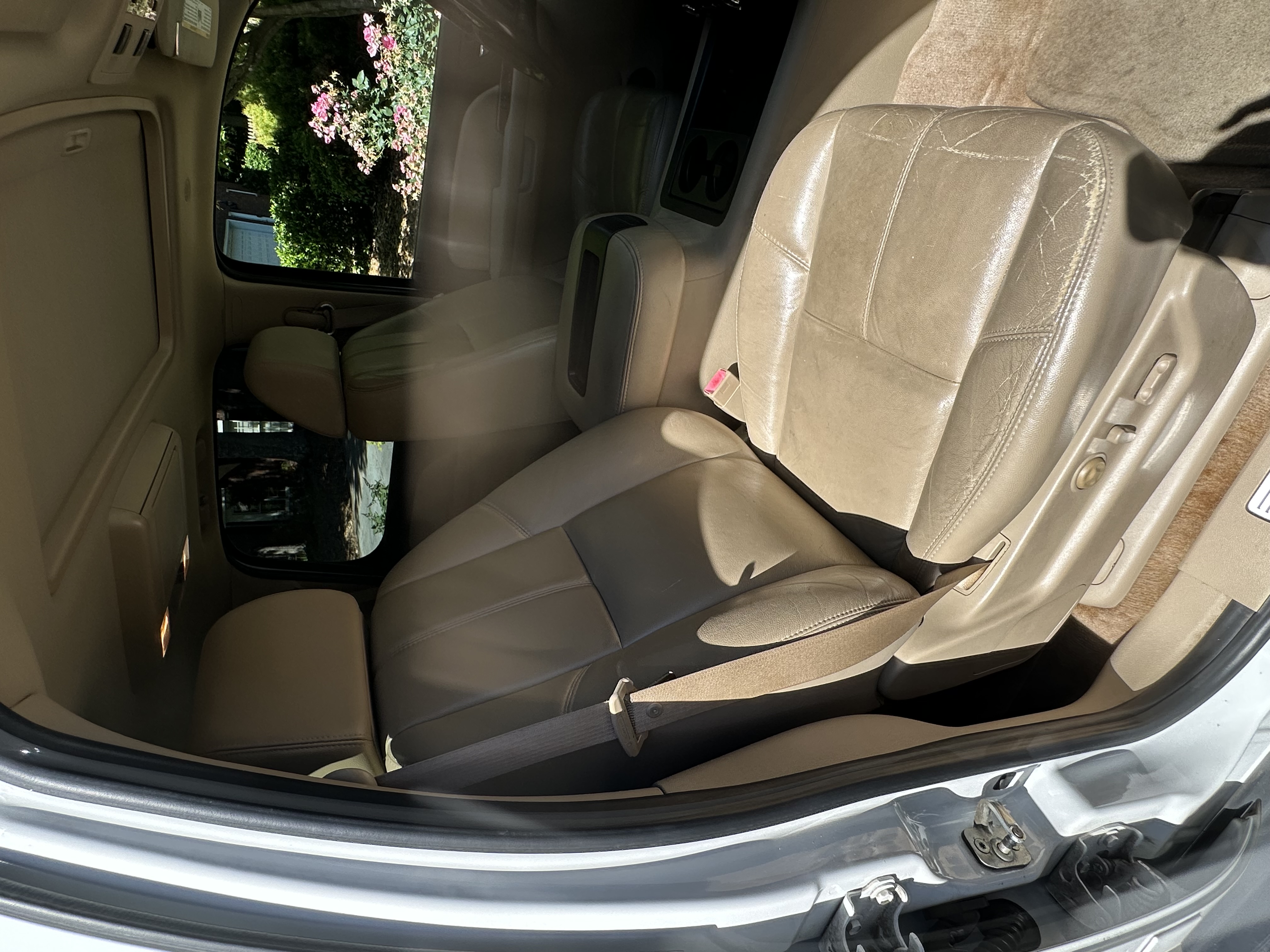 Used 2007 Chevrolet Tahoe LT w/ LT Preferred Equipment Group RWD image 18