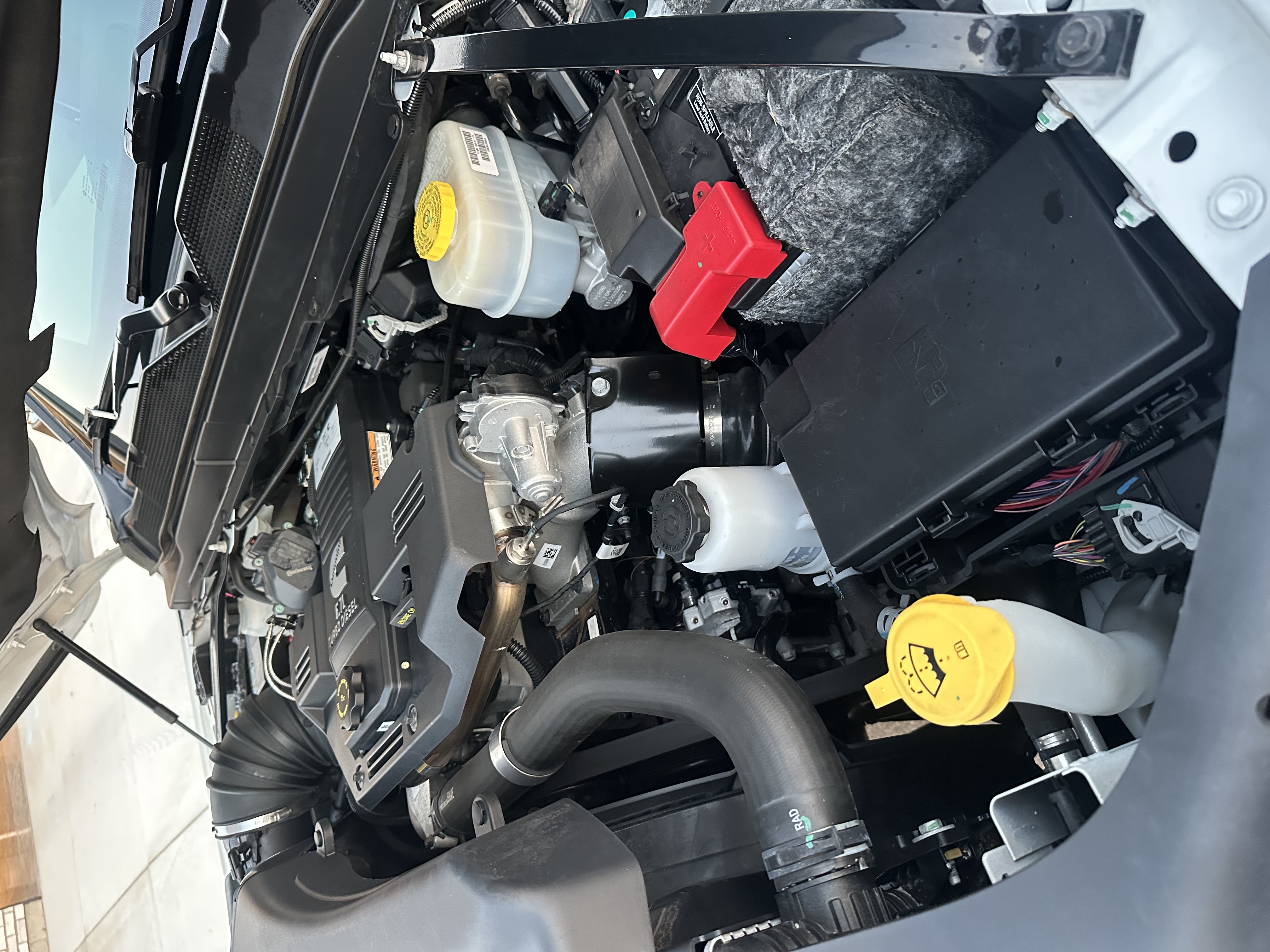 Used 2019 RAM 2500 Laramie AWD/4WD image 15