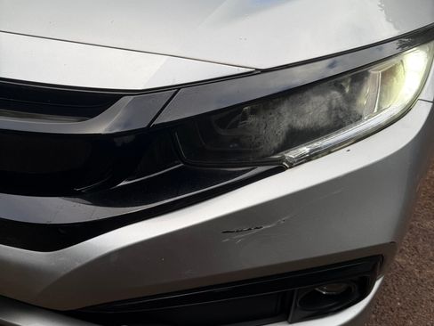 Used 2019 Honda Civic Sport image 9