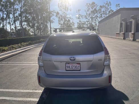 Used 2015 Toyota Prius V Four image 6
