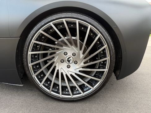 Used 2017 BMW i8 image 10