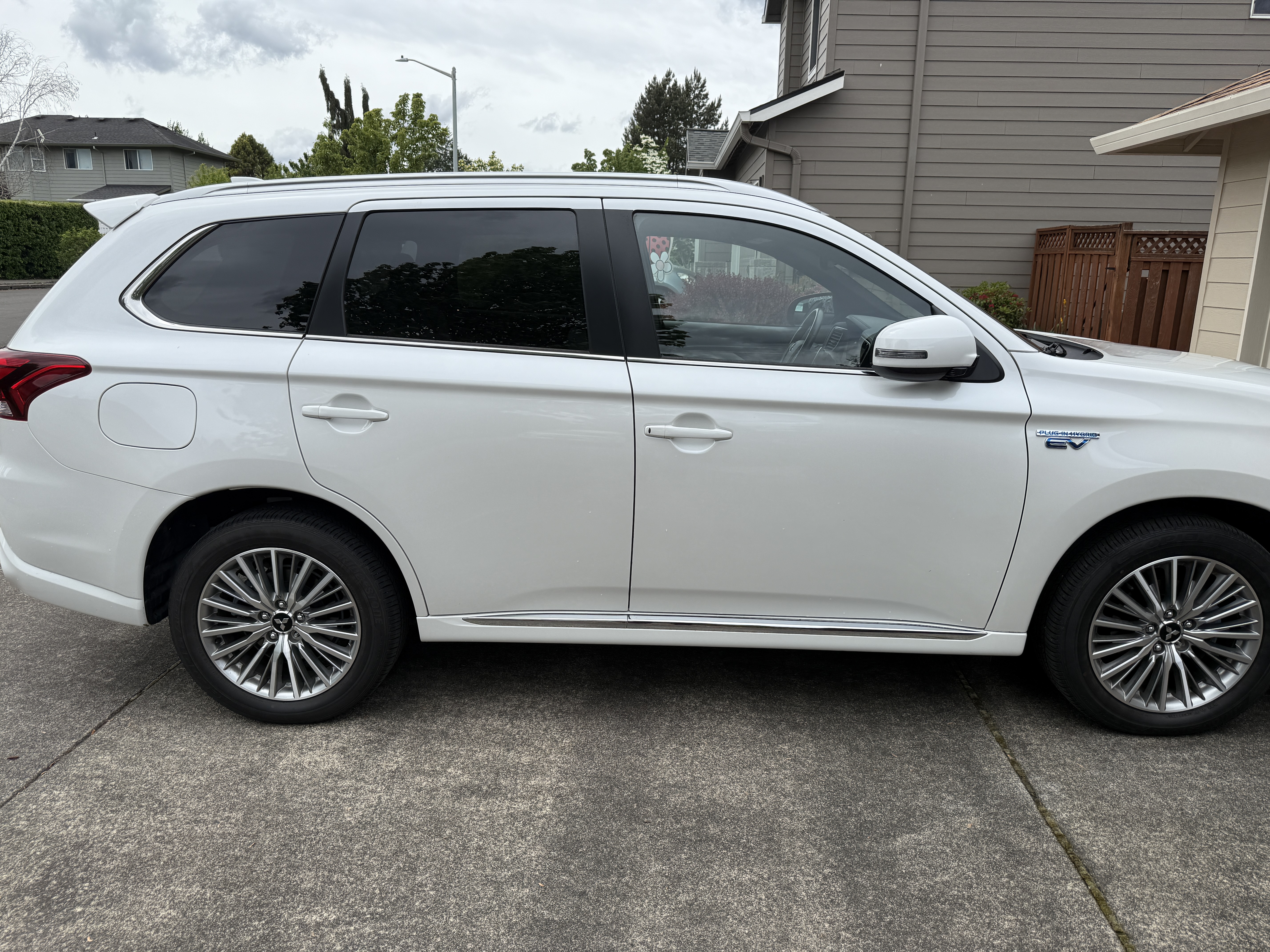 Used 2022 Mitsubishi Outlander SEL AWD/4WD image 5