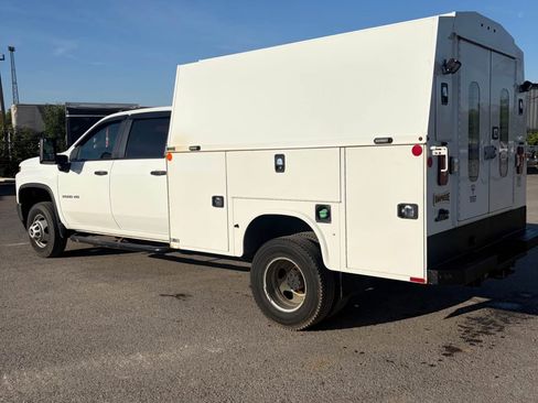Used 2021 Chevrolet Silverado 3500 W/T w/ WT Convenience Package AWD/4WD image 6