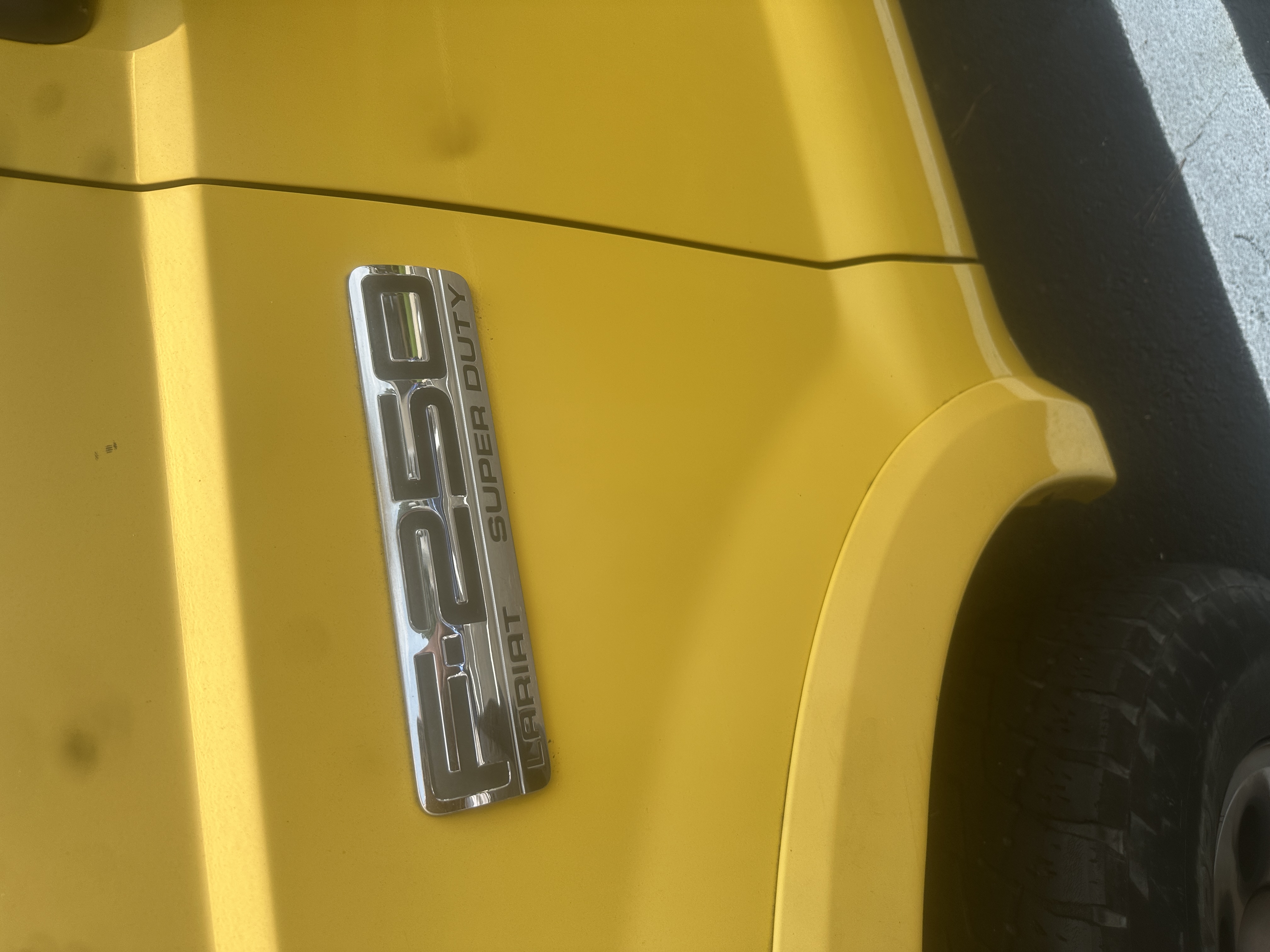 Used 2006 Ford F250 Lariat AWD/4WD image 16
