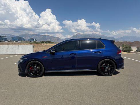 Used 2024 Volkswagen GTI SE w/ SE Leather Seats Package FWD image 2