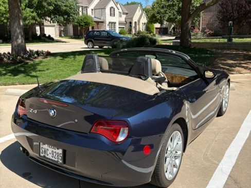 Used 2006 BMW Z4 3.0i RWD image 12