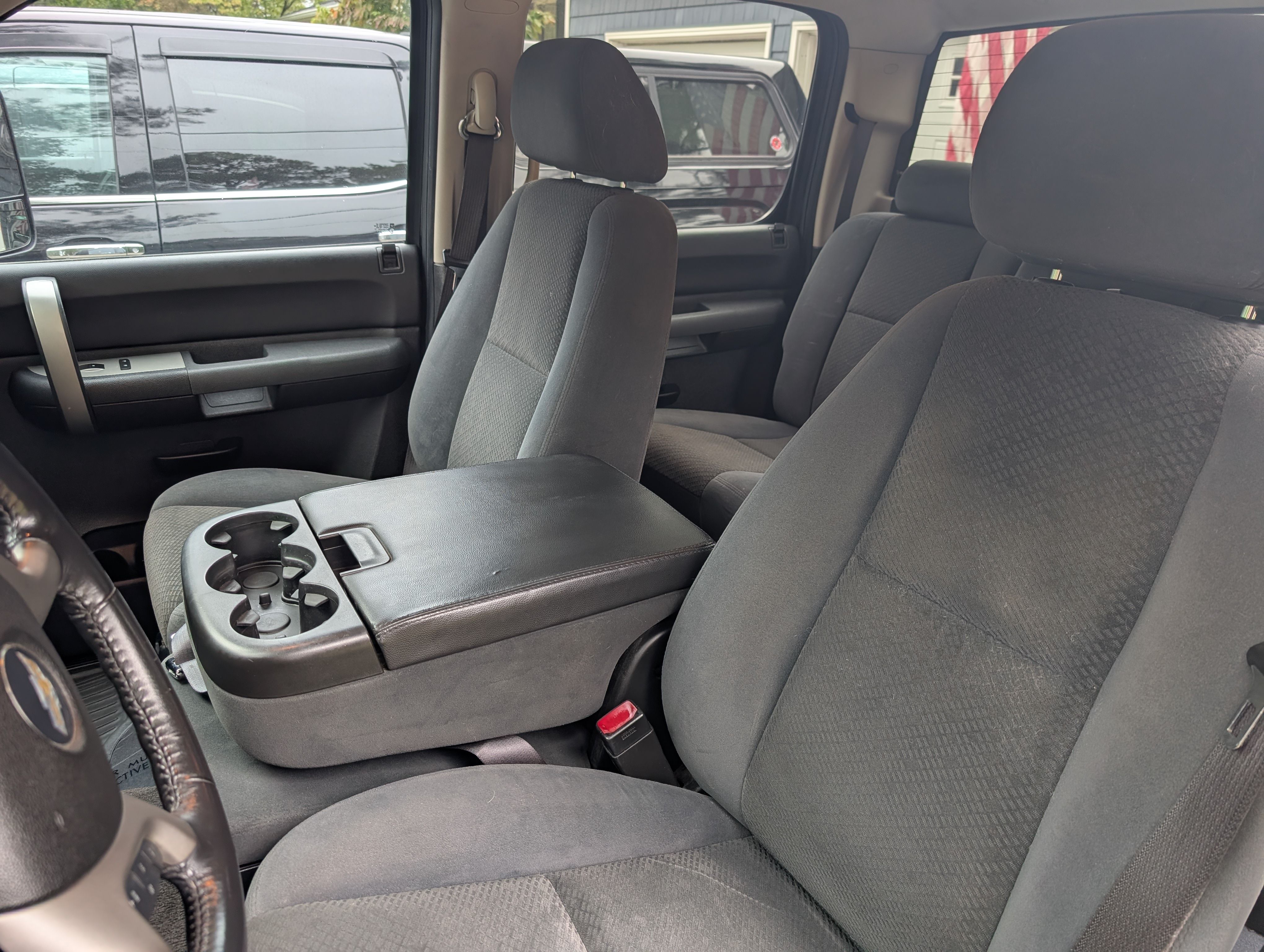 Used 2008 Chevrolet Silverado 2500 LT w/ 1LT Convenience Package AWD/4WD image 11