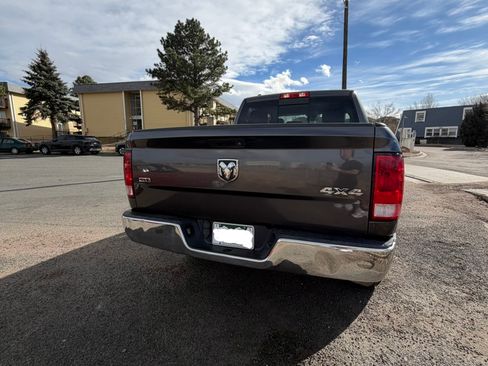 Used 2018 RAM 1500 Classic SLT AWD/4WD image 6