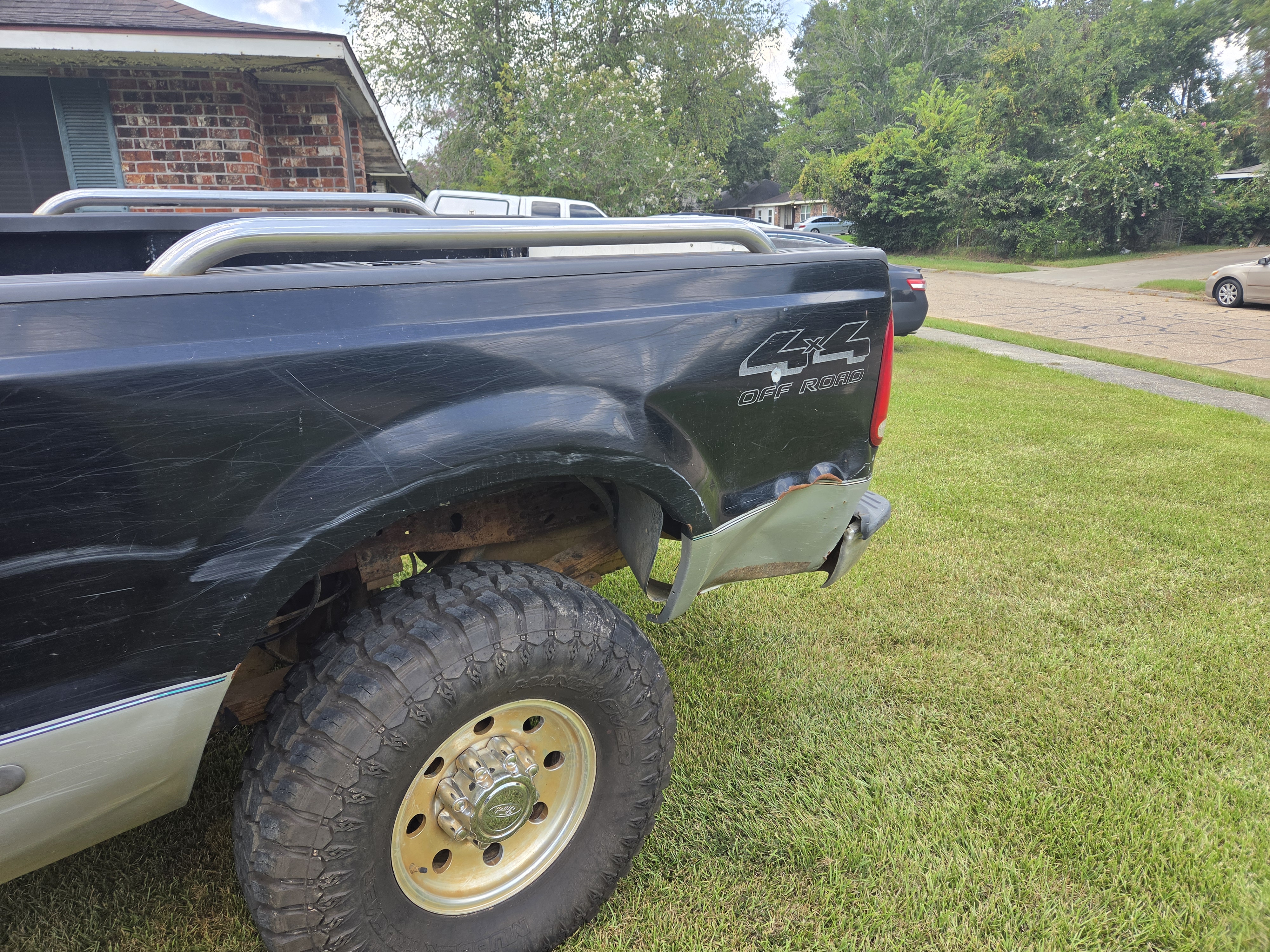 Used 1999 Ford F250 4x4 Regular Cab Super Duty image 15