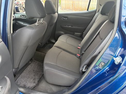 Used 2017 Nissan Leaf S image 17