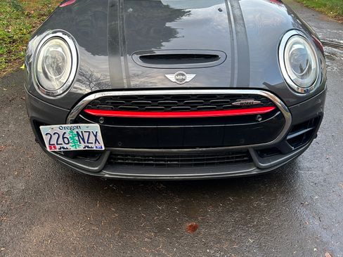 Used 2017 MINI Cooper Clubman John Cooper Works image 2