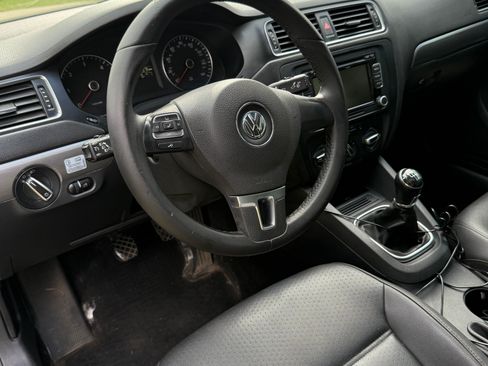 Used 2014 Volkswagen Jetta TDI image 13