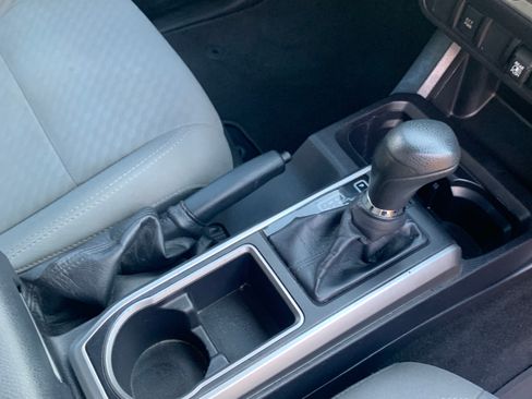 Used 2020 Toyota Tacoma SR5 image 14