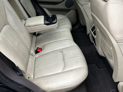 Used 2017 Land Rover Range Rover Evoque SE AWD/4WD image 14