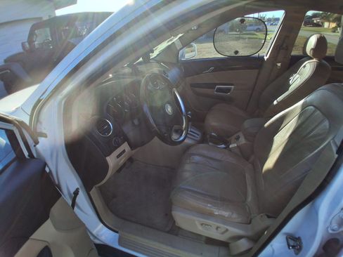 Used 2009 Saturn Vue XE w/ Premium Trim Package image 2