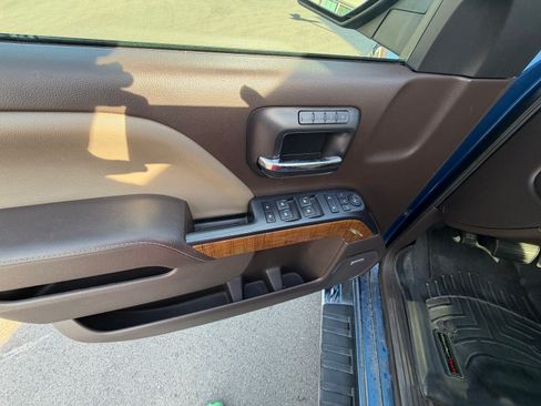 Used 2015 GMC Sierra 1500 SLT w/ SLT Crew Cab Value Package image 14