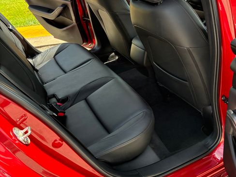 Used 2020 MAZDA MAZDA3 AWD Hatchback image 13