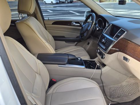 Used 2012 Mercedes-Benz ML 350 4MATIC image 6